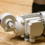 Electric Motor Calculator — kW/HP, RPM, Torque, Current