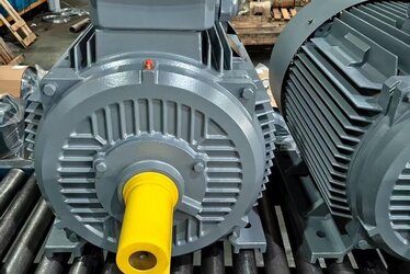 IE4 and IE5 motors are used in heavy industry applications with their high torque capacity - DRG MOTOR,