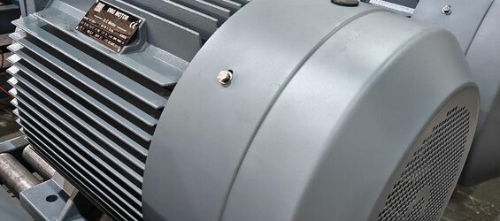 Yüksek kW Seçenekli IE3-IE4 Elektriik Motorları