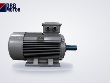Combien d'ampères consomment les moteurs de 110, 132 et 160 kW ?