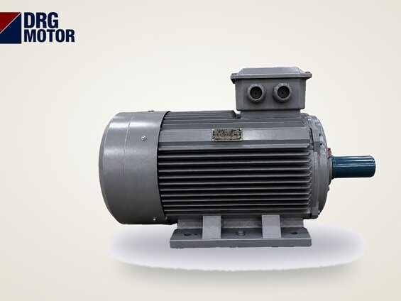 Combien d'ampères consomme un moteur de 15 kW ? Calcul avec le courant de démarrage