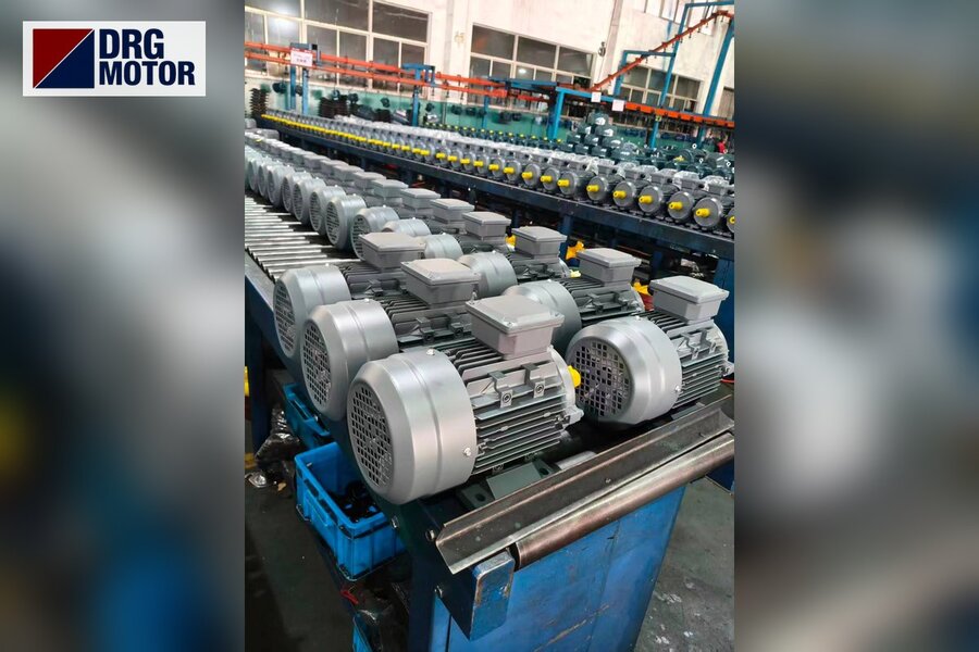 Moteur de scierie et de scie à ruban : choisir le bon moteur électrique pour machine à bois