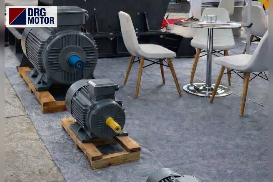 Moteur de machine de coupe de pierre et marbre : choisir la puissance pour débiteuse à pont et coupe-blocs