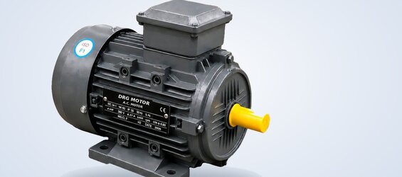Relais thermique ou disjoncteur moteur : quelle différence ?