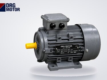 Combien d’électricité consomme un moteur électrique par heure ? Calcul des kWh selon les kW