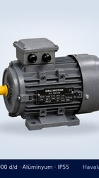 Monter un moteur plus petit est-il la bonne solution pour réduire le débit d'un ventilateur ?